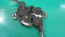 BROASCA / INCUIETOARE CAPOTA MOTOR COD 3M51-16700-...