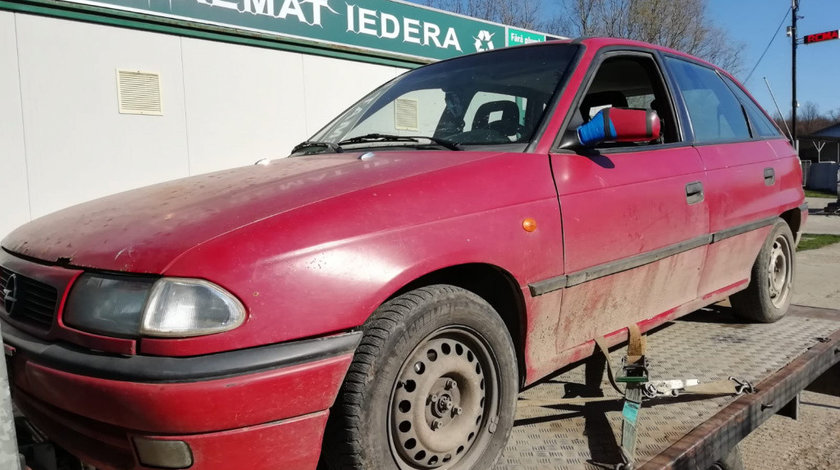 BROASCA / INCUIETOARE HAION / PORTBAGAJ OPEL ASTRA F HATCHBACK 1.7 DIESEL X17DT FAB. 1998 ZXYW2018ION