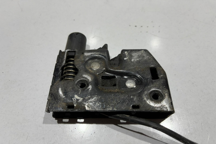 Broasca incuietoare inferioara capota 4G082350 Audi A7 4G [2010 - 2014]