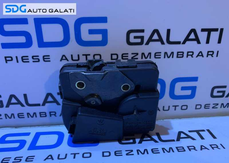 Broasca Incuietoare Luneta Geam Sticla Portbagaj Haion Haion Portbagaj BMW E46 Touring Break Variant Combi 1998 - 2006 Cod 8218849 [B3340]