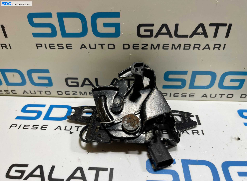 Broasca Incuietoare pentru Capota Motor Skoda Octavia 1 1997 - 2011 Cod 1U0823509F [B3408]