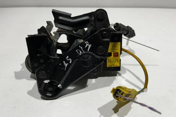 Broasca incuietoare stanga capota motor 7184441 BMW Seria 5 F10 [2009 - 2013]