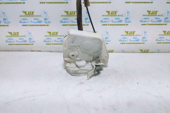 Broasca incuietoare usa dreapta fata f96-g01-r2 Mazda 6 GJ [2012 - 2015]