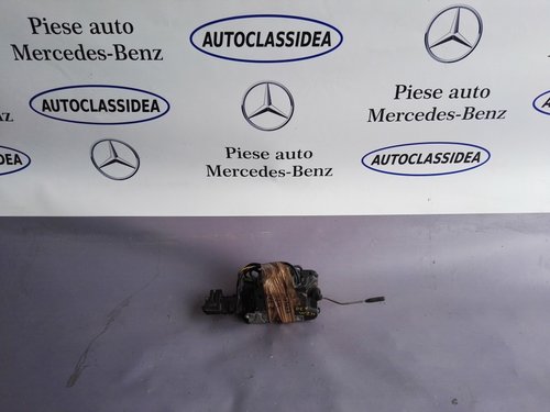 Broasca,incuietoare usa dreapta fata Mercedes E class w211 Keyless go