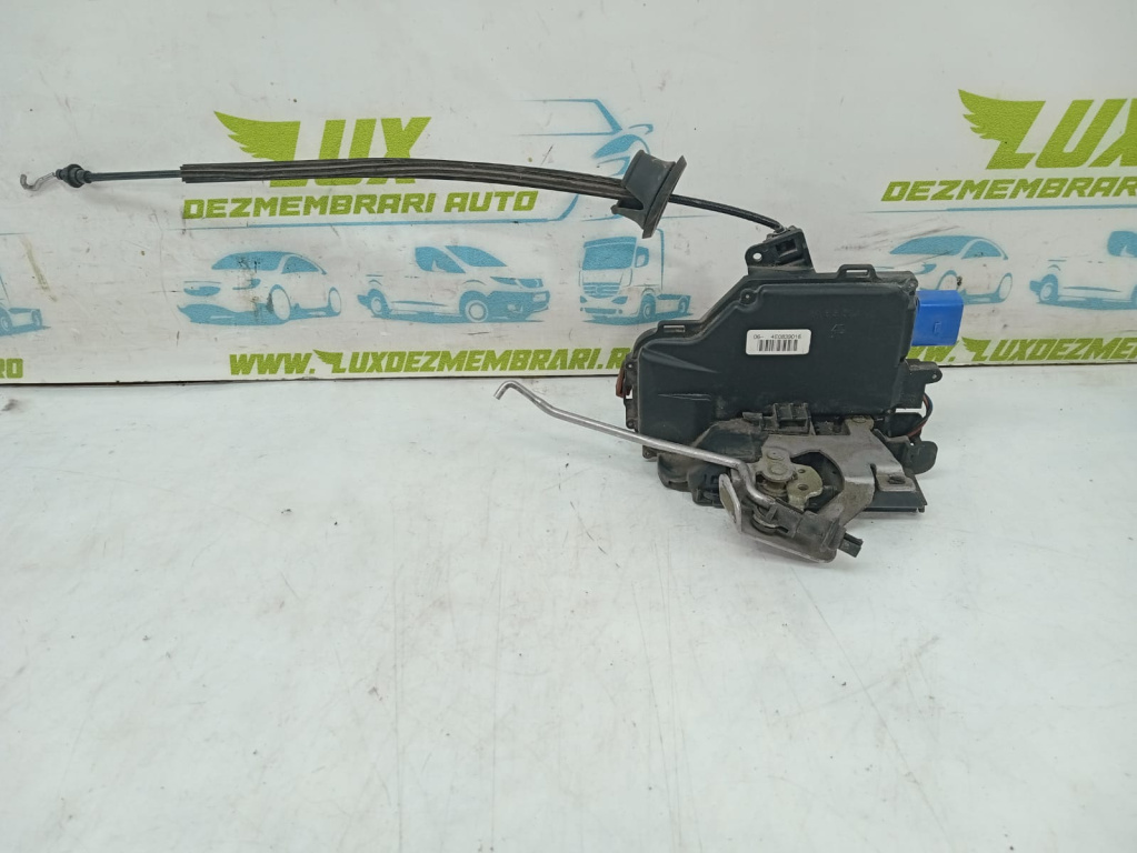Broasca incuietoare usa dreapta spate 4e0839016 Audi A8 D3/4E [2002 - 2005]