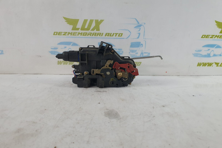 Broasca incuietoare usa dreapta spate 4e0839016 Audi A8 D3/4E [2002 - 2005]