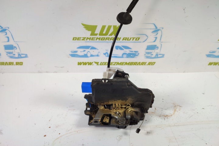Broasca incuietoare usa dreapta spate 991609-300 991609300 7l0639015 Volkswagen VW Golf 5 [2003 - 2009]