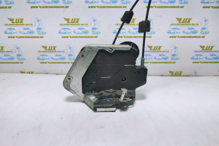 Broasca incuietoare usa dreapta spate Toyota Auris [2006 - 2010]