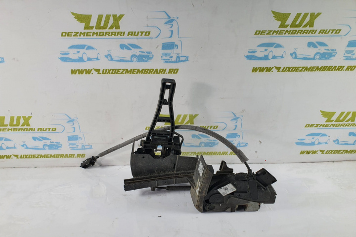 Broasca incuietoare usa stanga fata bm5a-a21813-af bm5aa21813af Ford Focus 3 [2011 - 2015]