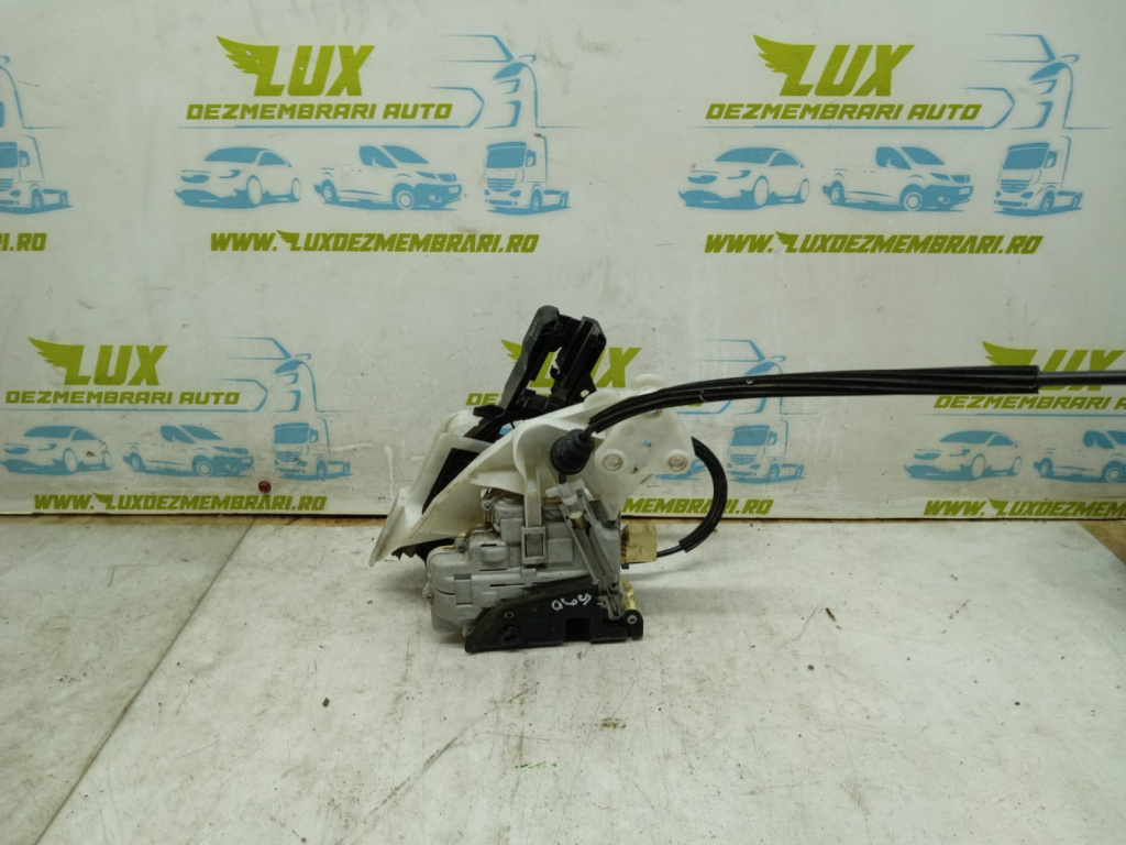Broasca incuietoare usa stanga spate 3c4839015A Volkswagen VW Passat B6 [2005 - 2010]