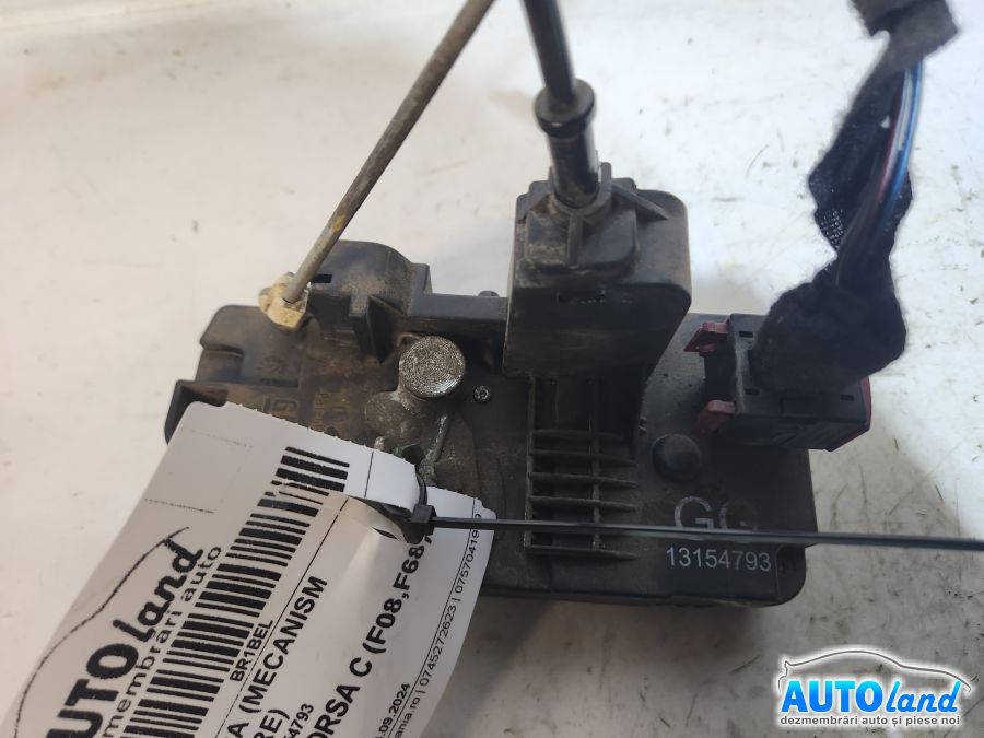 Broasca mecanism Inchidere 13154793 Stanga Spate Opel CORSA C F08,F68 2000