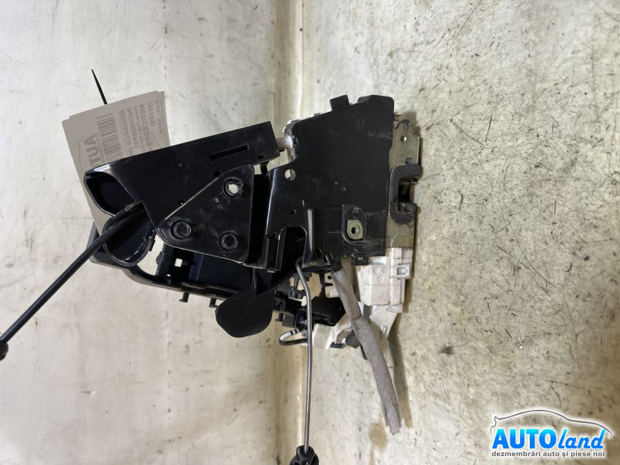 Broasca mecanism Inchidere 1697200535 Stanga Fata Mercedes-Benz A-CLASS W169 2004