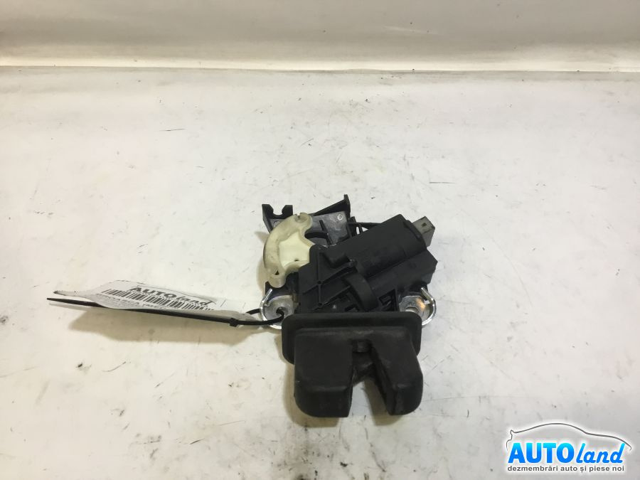 Broasca mecanism Inchidere 4f5827505d Portbagaj Volkswagen PASSAT CC 2008