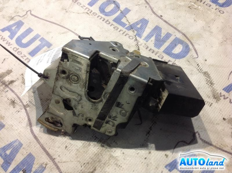 Broasca mecanism Inchidere 8352165 Dreapta Fata BMW 7 E38 1994-2001