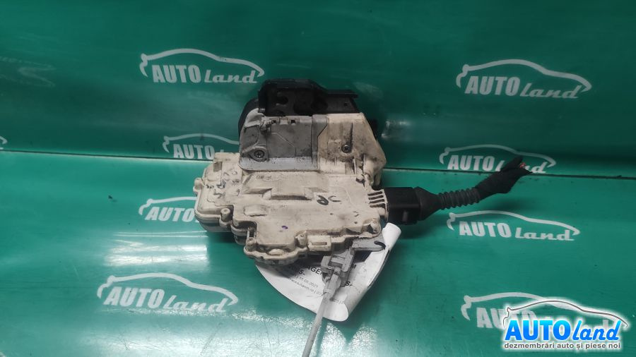 Broasca mecanism Inchidere 8e0839015aa Stanga Spate Volkswagen PASSAT 3C2 2005