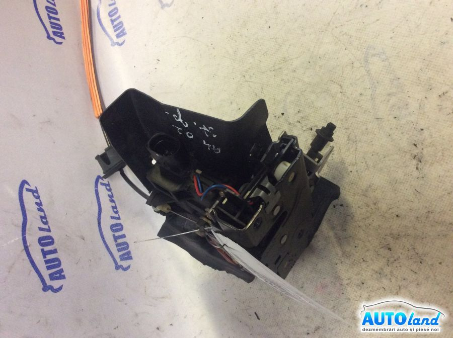Broasca mecanism Inchidere 8e0839349 Stanga Spate Audi A4 8E2,B6 2000-2004