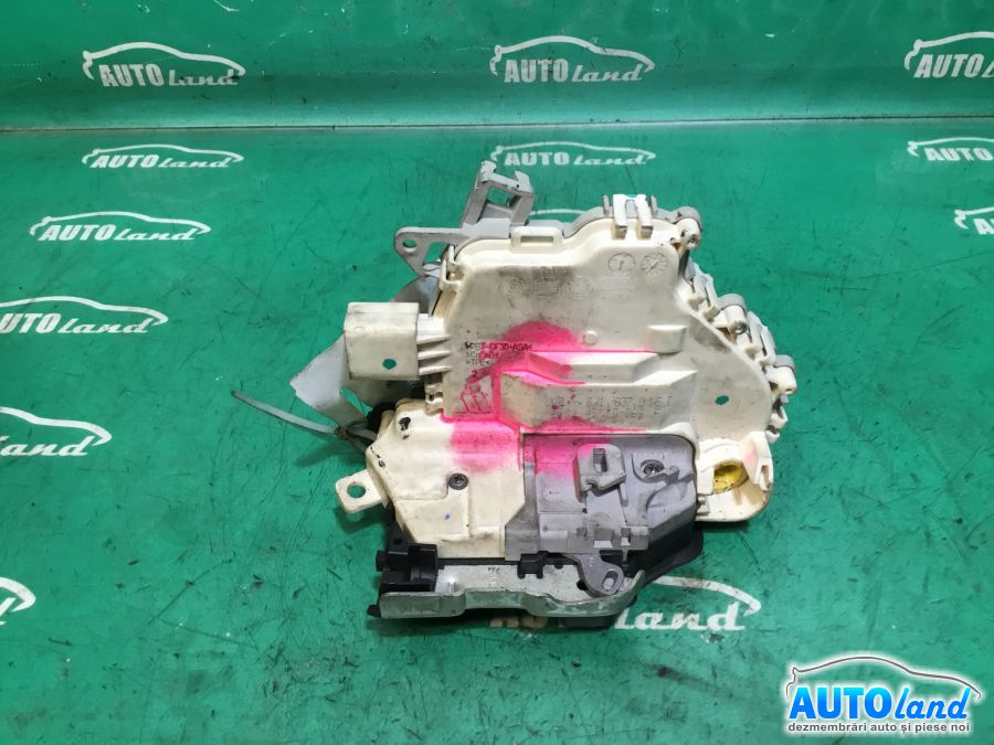 Broasca mecanism Inchidere 8j1837015 Stanga Fata-7 Pini Audi A1 8X1 2010