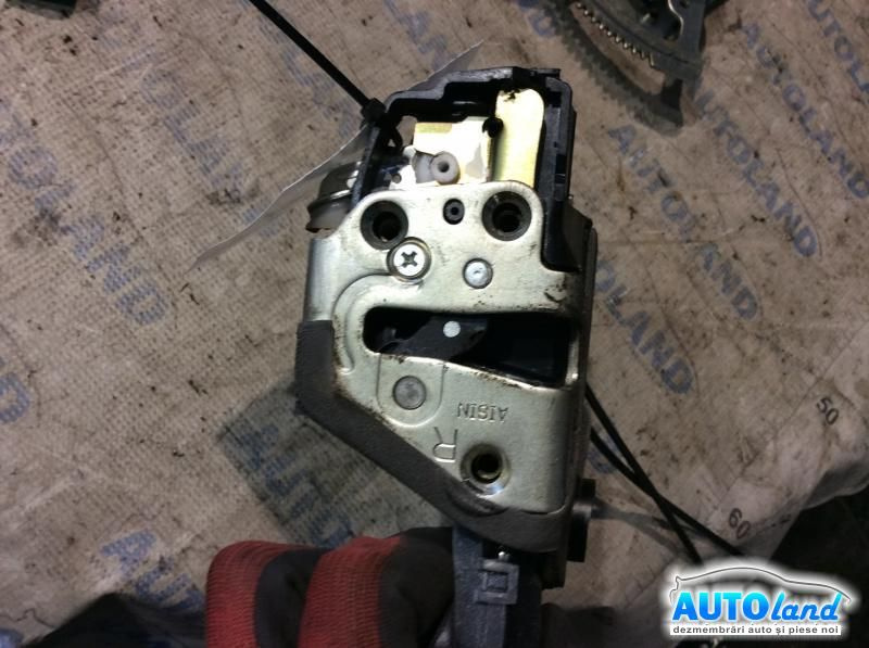 Broasca mecanism Inchidere Dreapta Fata Toyota AVENSIS T25 2003
