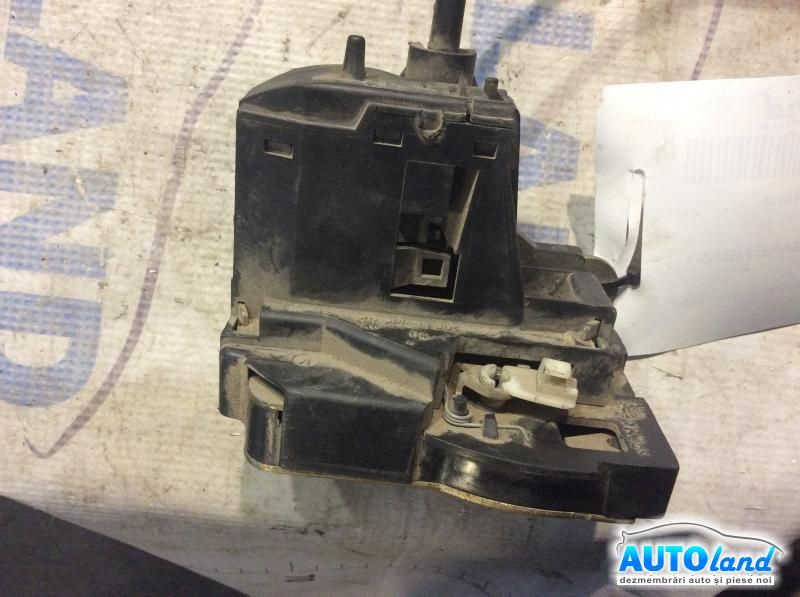 Broasca mecanism Inchidere Dreapta Spate 2 Pini Renault MEGANE I BA0/1 1996-2003
