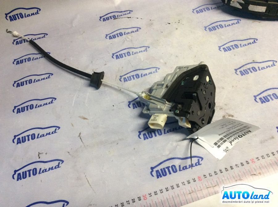 Broasca mecanism Inchidere Dreapta Spate Audi Q7 4L 2006