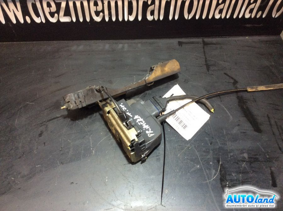 Broasca mecanism Inchidere Dreapta Spate Nissan PRIMERA P12 2002