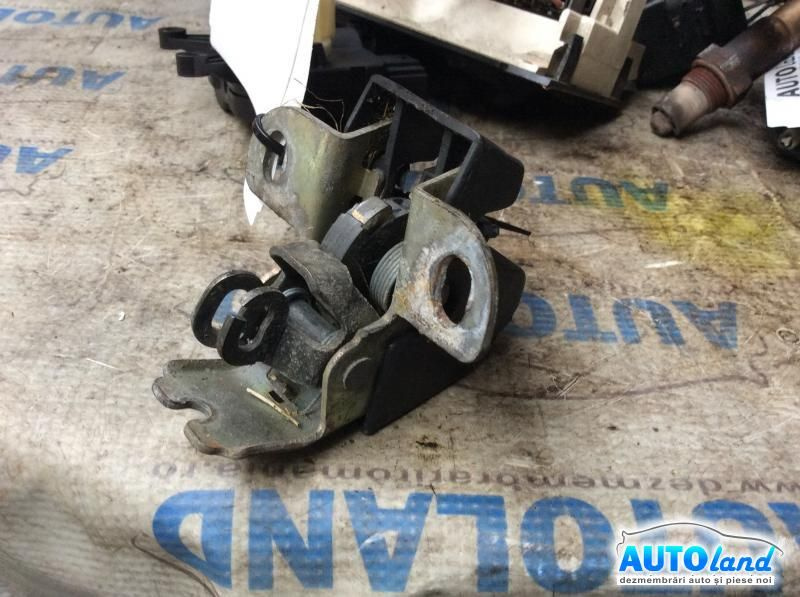 Broasca mecanism Inchidere Dreapta Spate Renault MASTER II bus JD/ND 1998