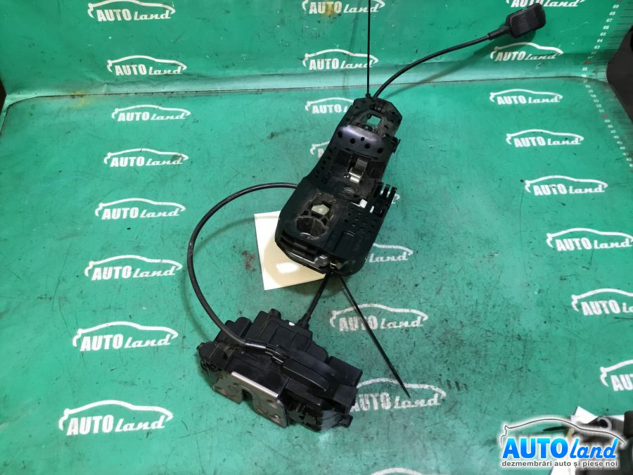 Broasca mecanism Inchidere Dreapta Spate Renault SCENIC III JZ0/1 2009