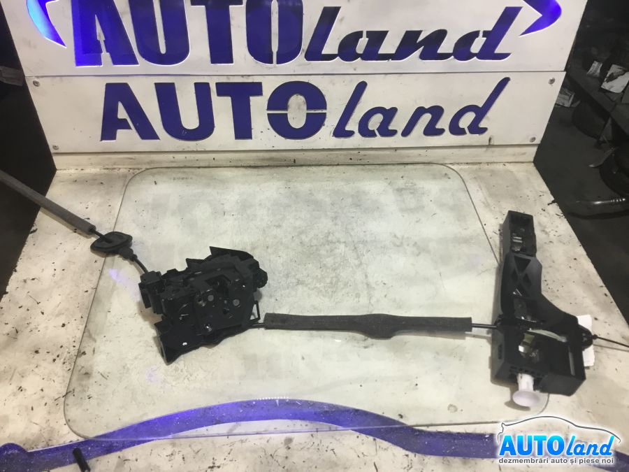 Broasca mecanism Inchidere Dreapta Spate Renault MEGANE IV 2016