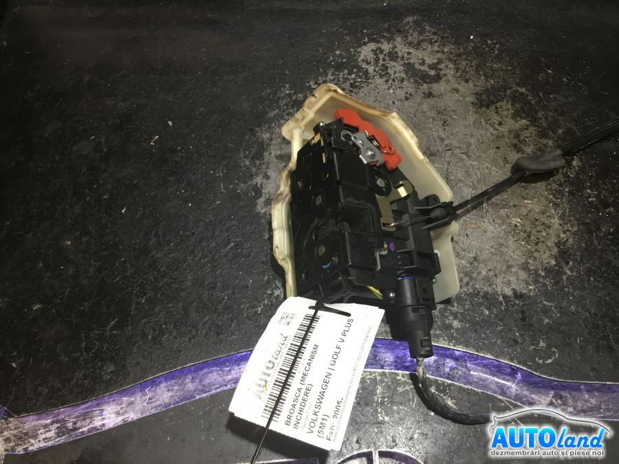 Broasca mecanism Inchidere Stanga Fata,anglia Volkswagen GOLF V PLUS 5M1 2005