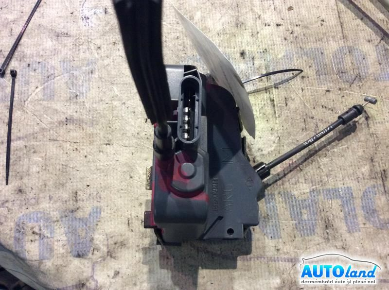 Broasca mecanism Inchidere Stanga Fata Renault LAGUNA II BG0/1 2001