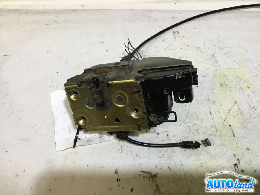 Broasca mecanism Inchidere Stanga Fata Renault MEGANE II BM0/1 ,CM0/1 2002