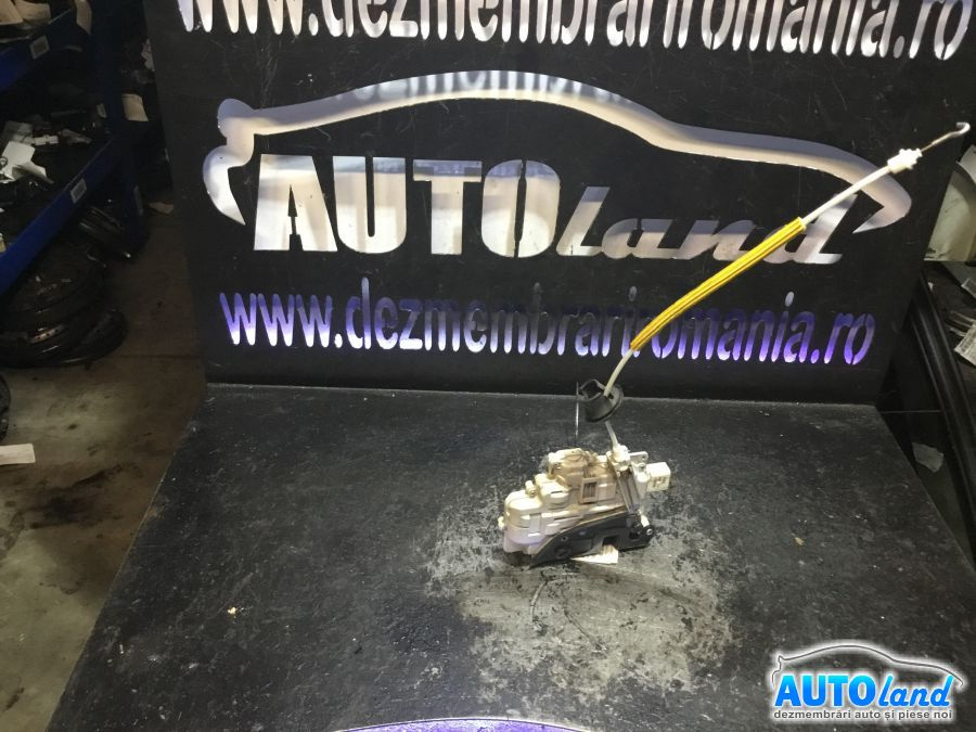 Broasca mecanism Inchidere Stanga Spate Audi A4 8EC 2004-2008