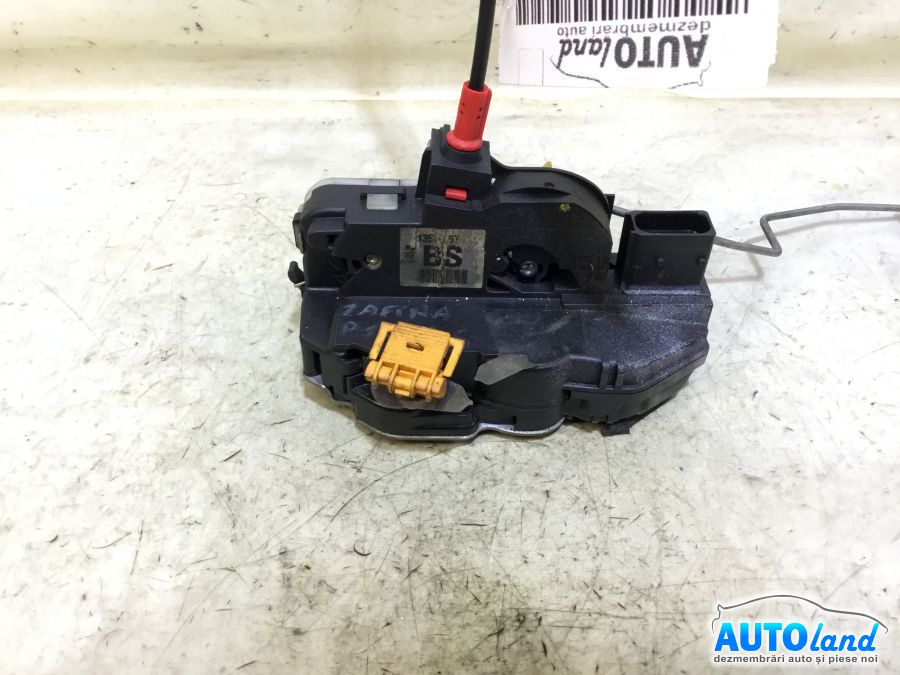 Broasca mecanism Inchidere Stanga Spate Opel ZAFIRA P12 2011