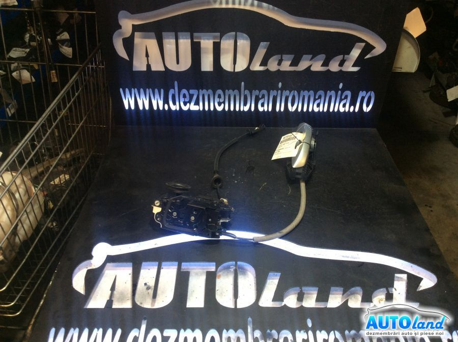 Broasca mecanism Inchidere Stanga Spate Volkswagen GOLF VI 2008