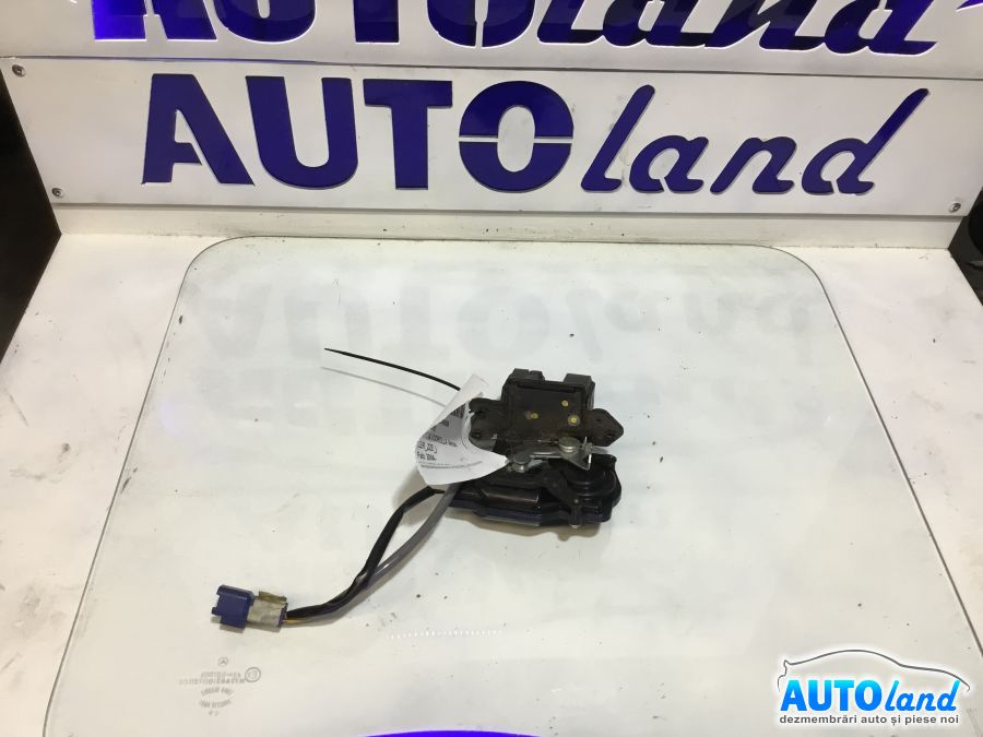 Broasca mecanism Inchidere Toyota COROLLA Verso ZER ,ZZE 2004