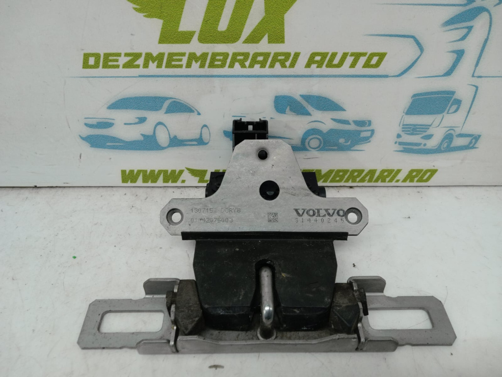 Broasca portbagaj 31440245 Volvo V40 2 [2012 - 2016] D4162T
