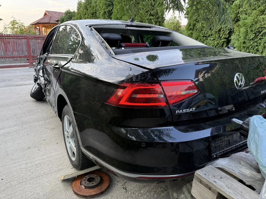 Broasca portbagaj 3G0827506F VW Passat B8 Sedan 2.0 TDI BlueMotion DFCA 190 cai LC9X