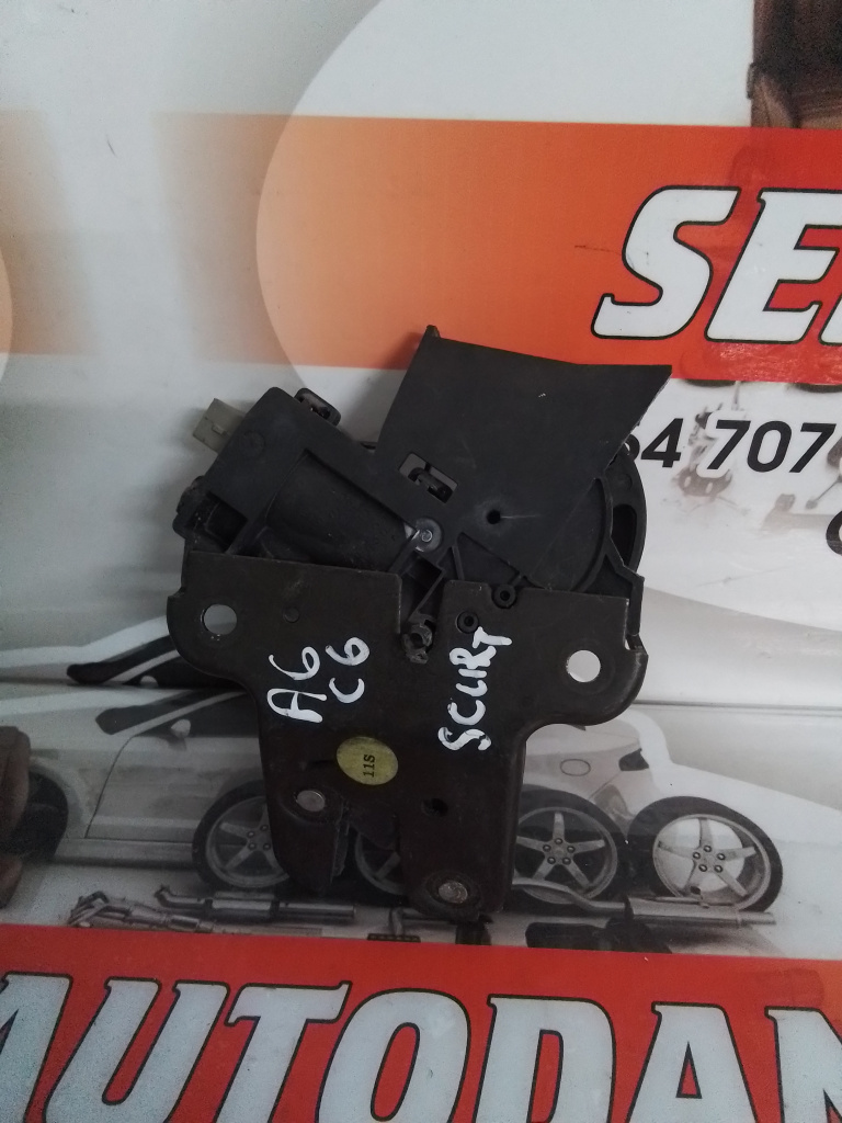 Broasca portbagaj Audi A6 (2004-2011) [4F2, C6] 2.0 Motorina 2006, 4F5827505C