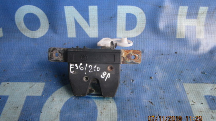 Broasca portbagaj BMW E36 1997; 8169532 (hayon)