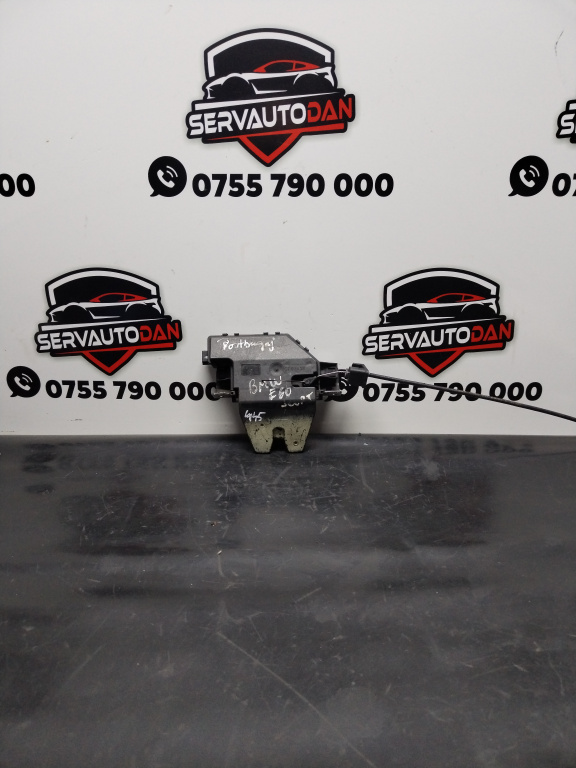 Broasca portbagaj BMW Seria 5 (2003-2010) [E60] 2.0 Motorina 2007, 8196401
