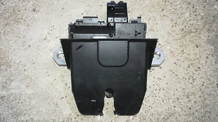 Broasca Portbagaj / Haion FORD FOCUS MK3 Hatchback