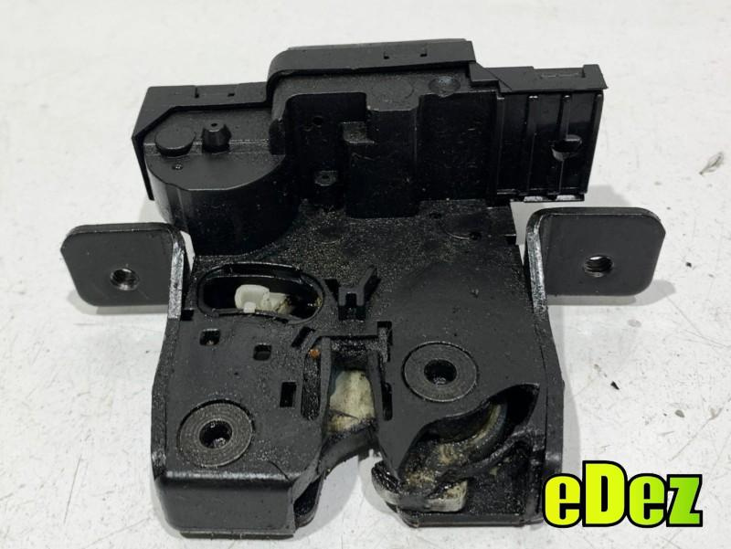 Broasca portbagaj Nissan Qashqai (2007-2010) [J10] 90502-LY10A
