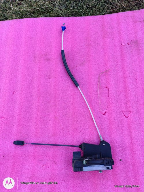 Broasca portiera dreapta fata Opel Zafira 2003 DTI ( 1998-2005 )