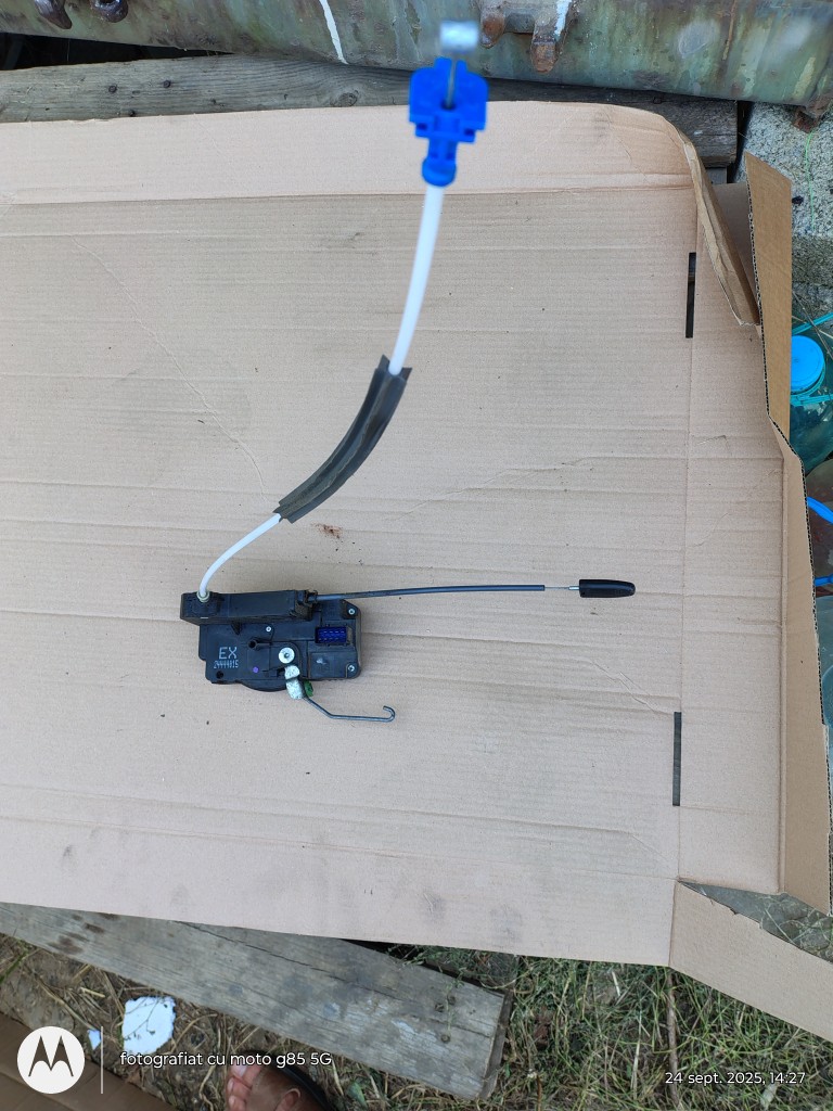 Broasca portiera sofer Opel Zafira A ( 1999-2005 )