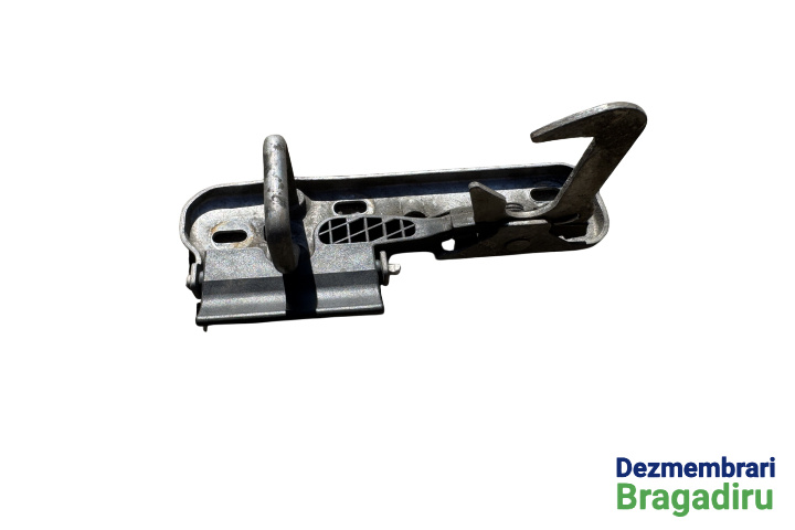 Broasca siguranta capota motor Cod: 1Q0823480 1Q0823480 Volkswagen VW Golf 6 [2008 - 2015] Hatchback 3-usi 1.4 TSI MT (122 hp)