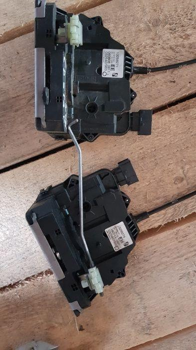 Broasca stanga dreapta spate Opel Corsa D 2006-2010