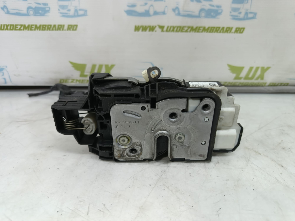 Broasca stanga fata 31440391 Volvo V40 2 [2012 - 2016] D4162T