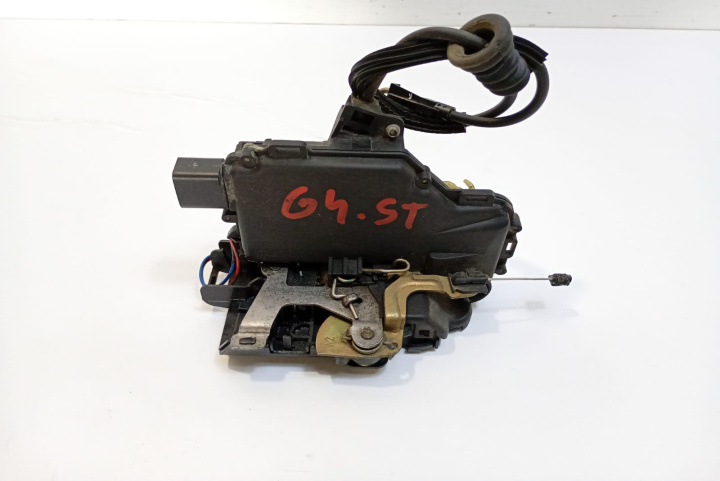 Broasca stanga fata 3B1837015A Volkswagen VW Passat B5 [1996 - 2000]