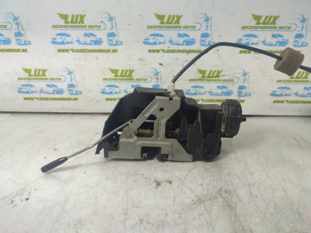 Broasca stanga fata A1687200735 Mercedes-Benz A-Class W168 [1997 - 2001]
