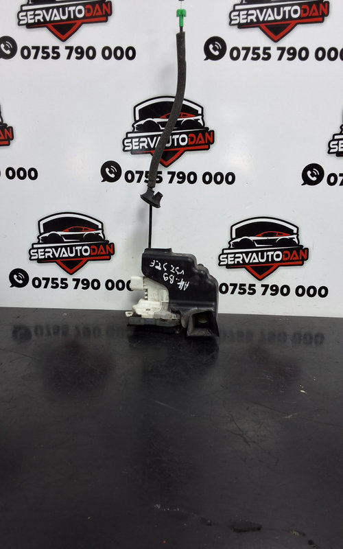Broasca stanga fata Audi A4 (2015-2019) [8W2, B9] 2.0 Motorina 2016, 8W1837349A